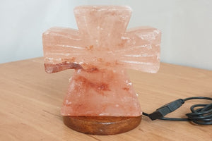 Cross salt lamp