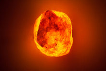 Load image into Gallery viewer, Giant salt lamp 20-25 kg
