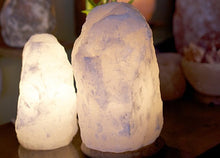Load image into Gallery viewer, Small white salt lamp 1-2 KG
